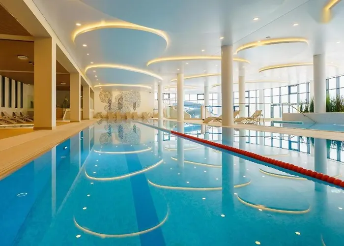 y Polanki AQUA Z Bezpłatnym Basenem
